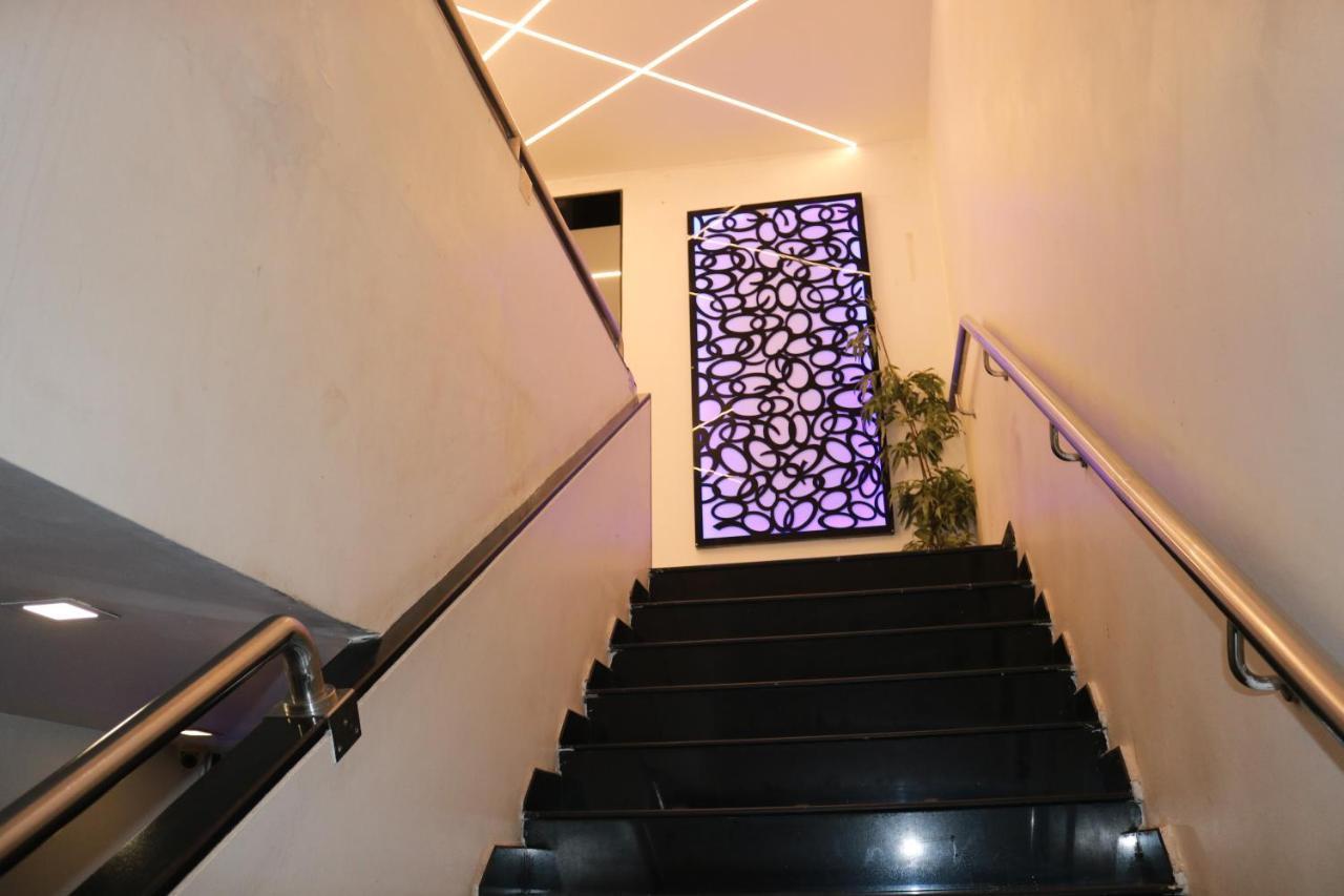 Hotel Modern Mumbai Exterior foto